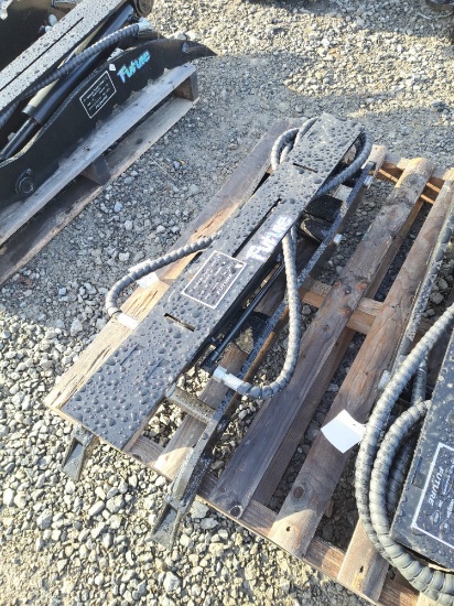 Future Hydraulic Thumb - fit to CAT 3ton Excavator