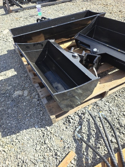 Future 24" Tilting Excavator Bucket