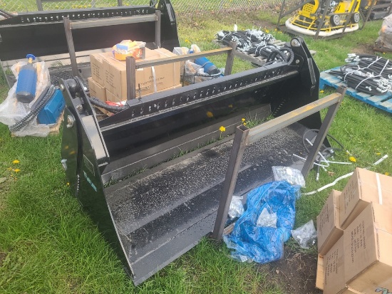 Future 72" 4 in 1 Bucket