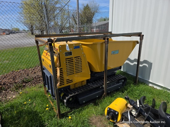 Future FTX1200 Tracked Mud Buggy