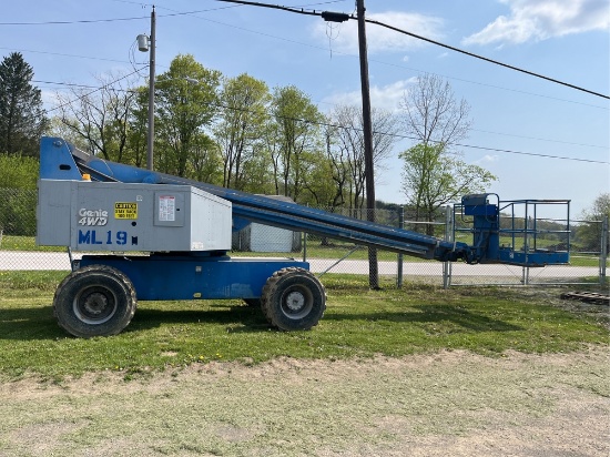 Genie Boom S-60 Man Lift