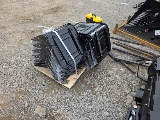 10 Equipment Seats