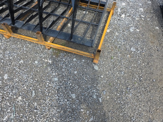 Giyi 72" Skid Loader Grapple