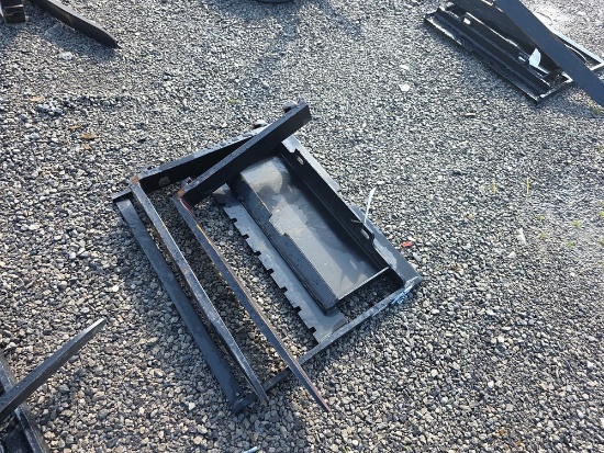 Giyi Mini Skid Loader Forks