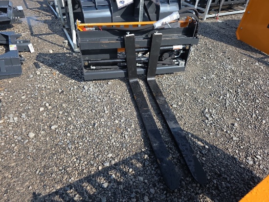 Wolverine Skid Loader Hyd. Adjustable Forks