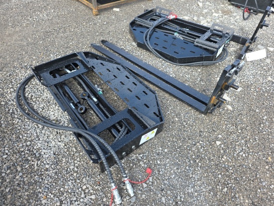 Future Skid Loader Hyd. Adjustable Forks