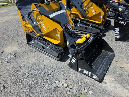 Infront YF480 Mini Skid Loader w/ 4 in 1 Bucket
