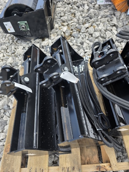 Future Mini Excavator 32" Tilting Bucket