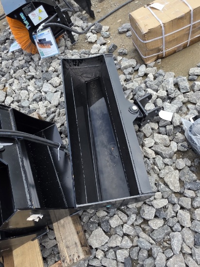 Future Mini Excavator 40" Tilting Bucket