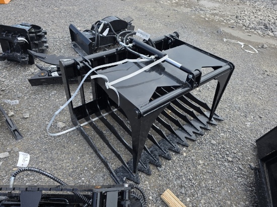 Future Mini Skid Loader 44" Grapple