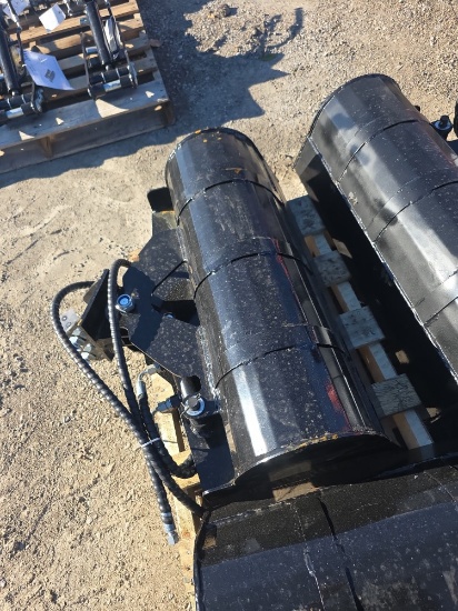 TPM Mini Excavator 32" Tilting BUcket