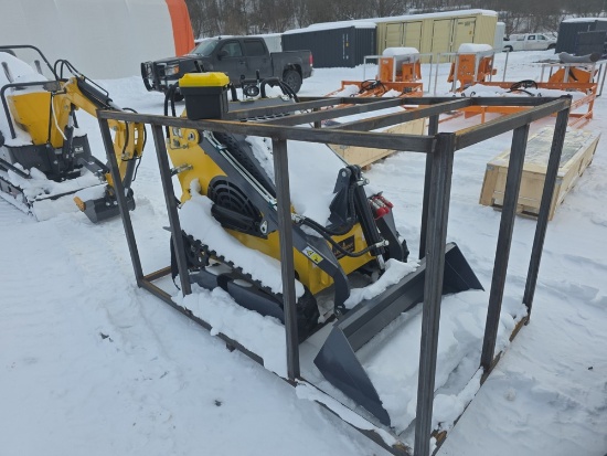 Landhonor LDR-T460K1 Mini Skid Loader