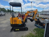 Future FT15 Mini Excavator w/ Pilot Controls & Thumb