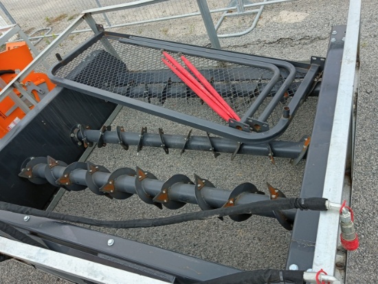 Landhonor Skid Loader Round Bale Processor