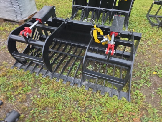Wildcat Skid Loader 68" Rock Grapple
