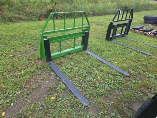Kivel John Deere Skid Loader Forks