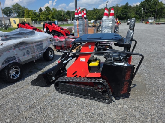 SDLanch SDLL580 Seated Mini Skid Loader w/ Canopy