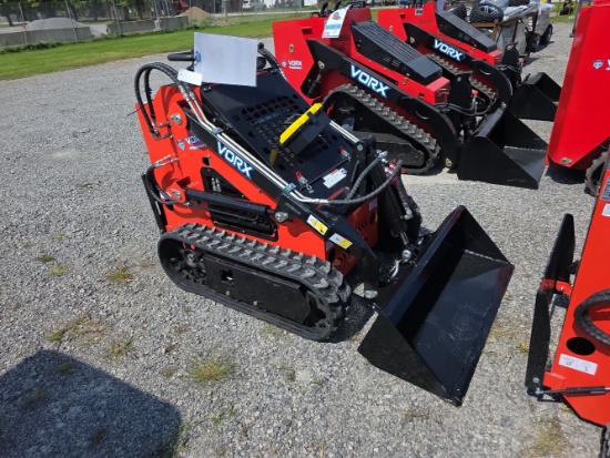 Vorx NL380 Mini Skid Loader