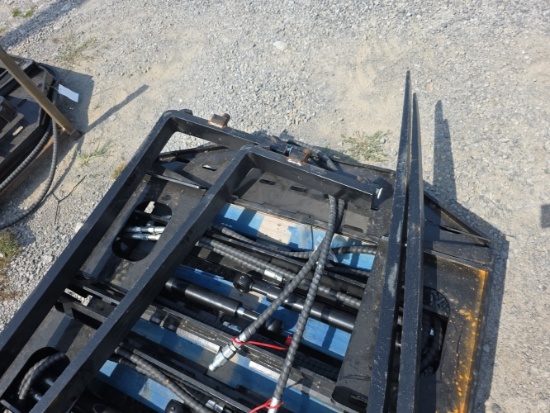 Future Skid Loader Hyd. Adjustable Forks