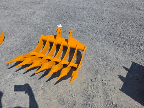 Future CAT 305 32" Rake