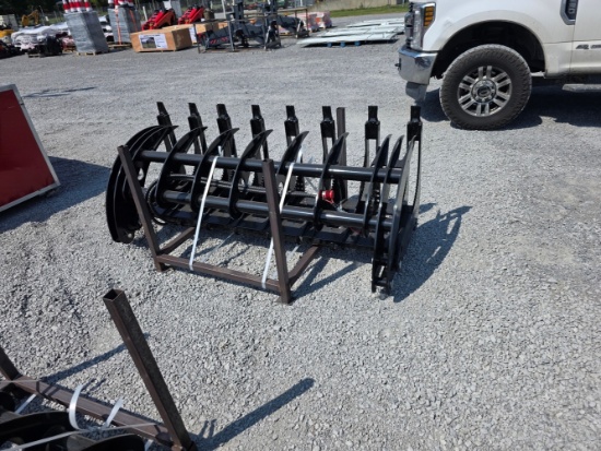 Future Skid Loader 72" Brush Grapple