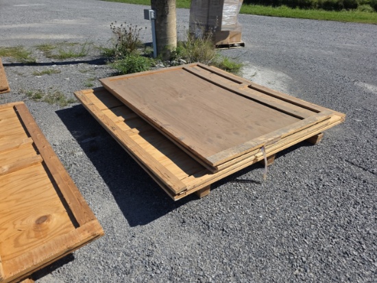 7'x5'x7.5' Wooden Storage Container