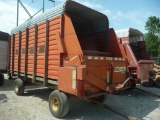 Gehl 940 16' su wagon w/Gehl (8) ton gear, 12.5x15 imps