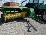 JD 337 baler