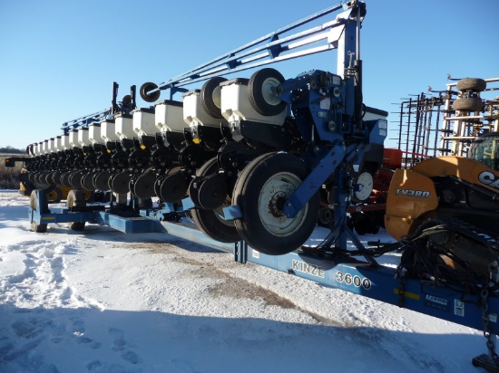 Kinze 3600 16/32