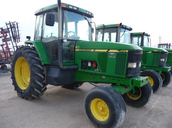'00 JD 7410 2WD