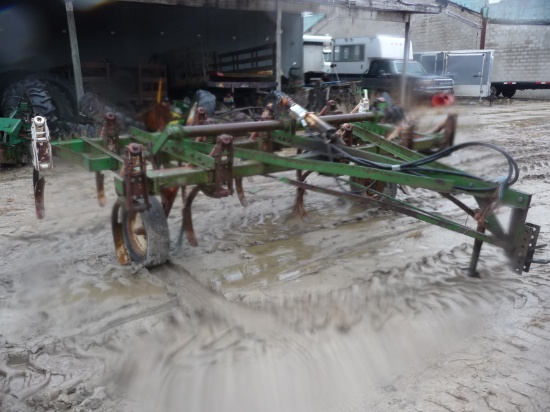 Glencoe (14) shank chisel plow