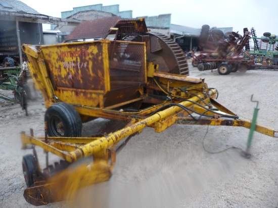 Haybuster H106 rock picker