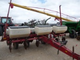 White 5100 6RN corn planter