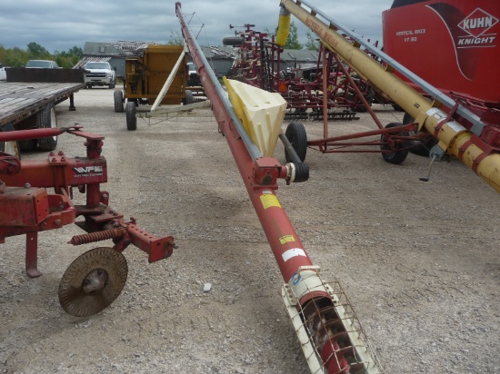 Farm King 861 auger