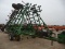 JD 960 field cultivator