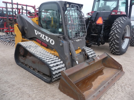 Volvo MTC135 skid steer