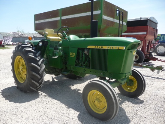 JD 3020 side console diesel fender
