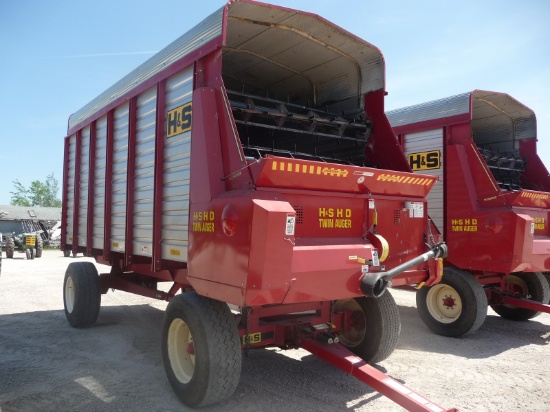 H&S HD Twin Auger SU wagon