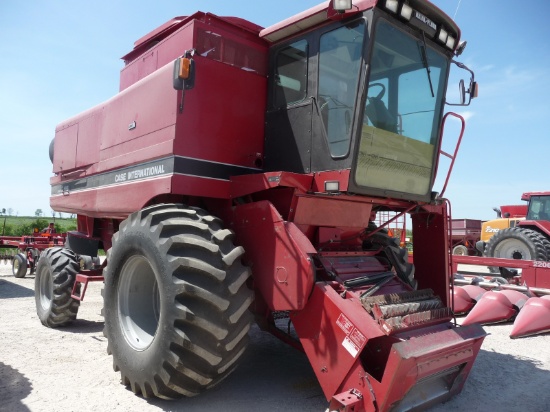 CIH 1666 Axial Flow combine