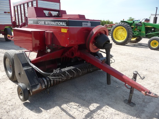 CIH 8545 small square baler