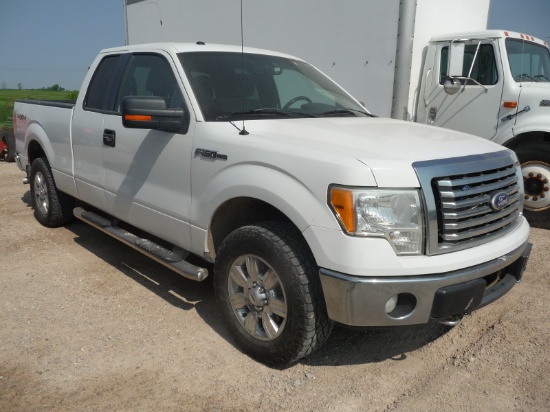 Ford F150 XLT crew cab