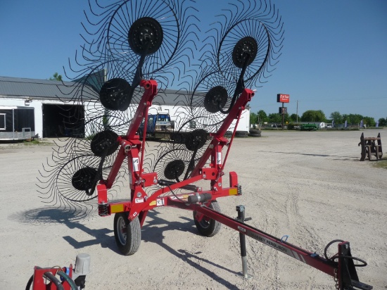 New Agco MF 1508 wheel rake
