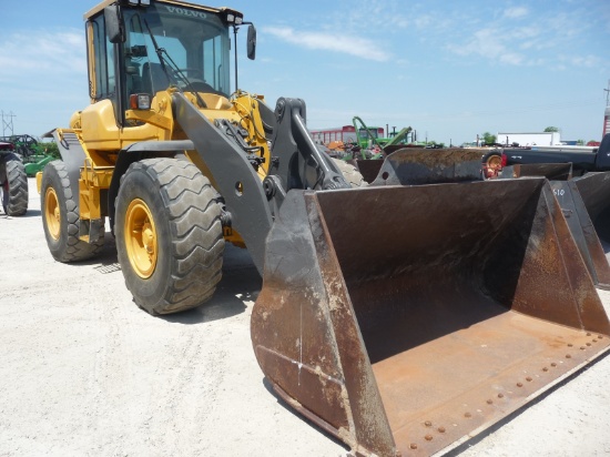 Volvo L70F end loader