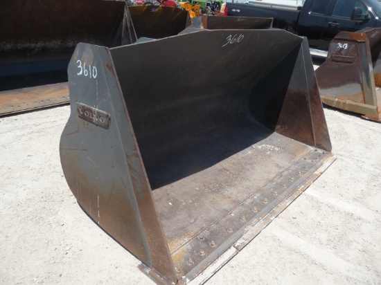 Volvo 8' end loader bucket