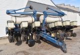 Kinze 2210 12RN Planter