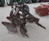 IH 3 BTM GOLD DEMO PLOW