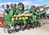 John Deere 856 12 Row Corn Cultivator