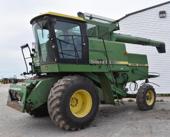 1980 John Deere 6620 Combine