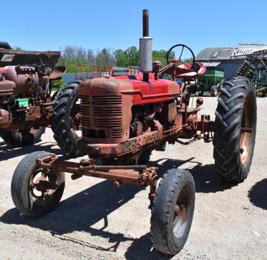 1953 Farmall H