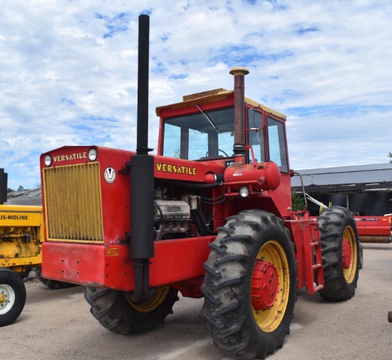 1975 Versatile 700